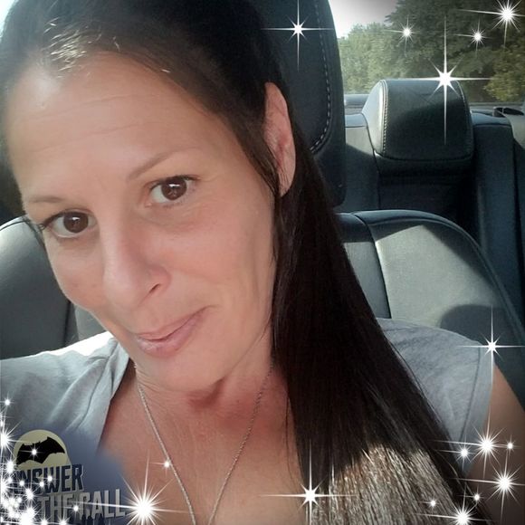 Meet your Posher, Peggy - Picture 1 of 1